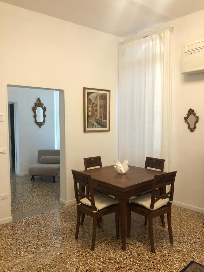 Esclusivo Appartamento A Rialto Venedig Exteriör bild